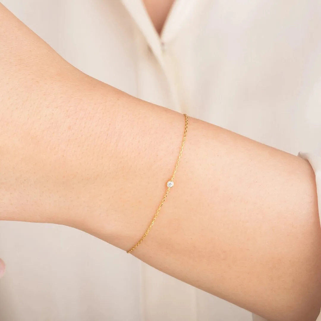 18K Gold Bezel Set Diamond Bracelet
