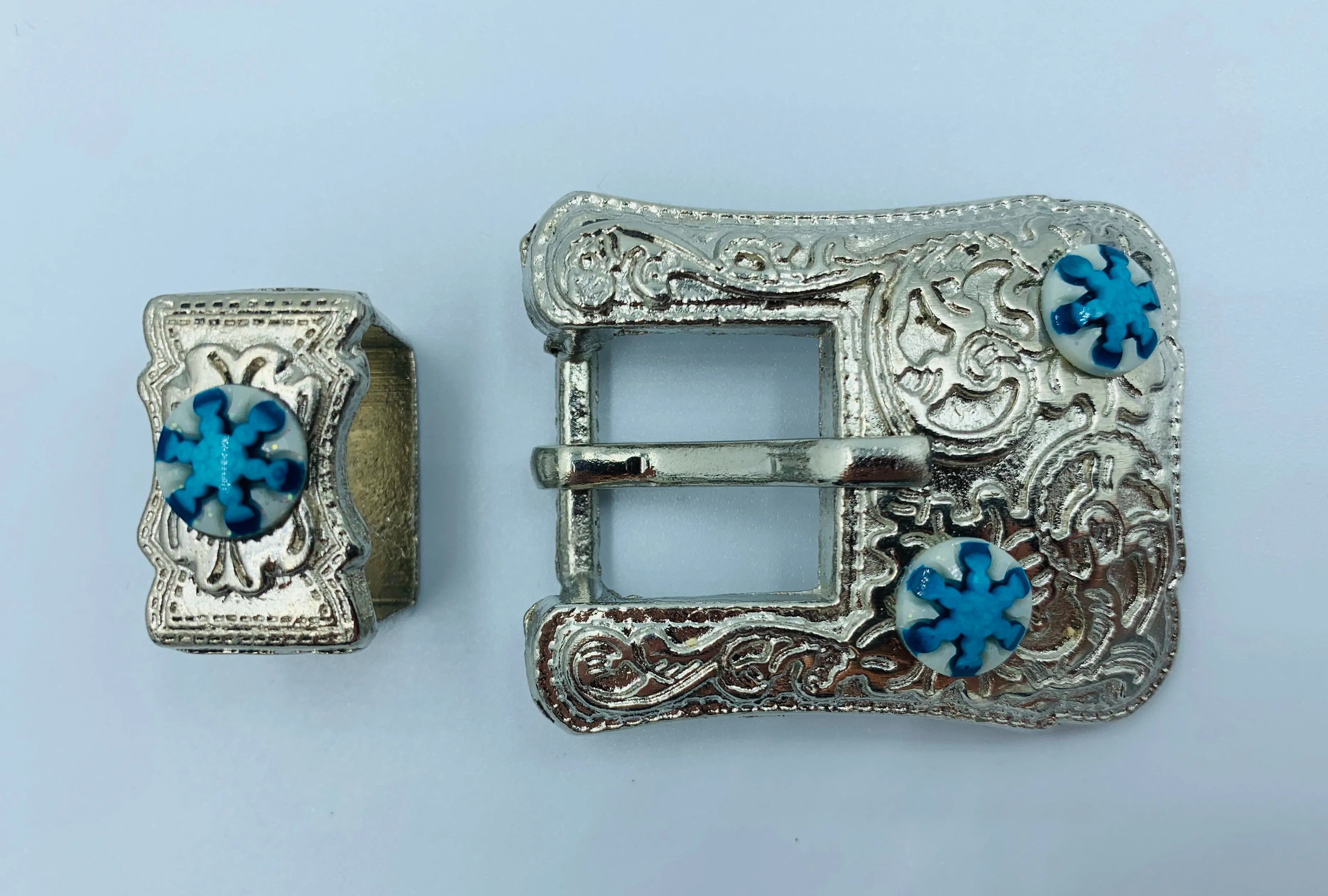 A7254 - Floral with turquoise Buckle
