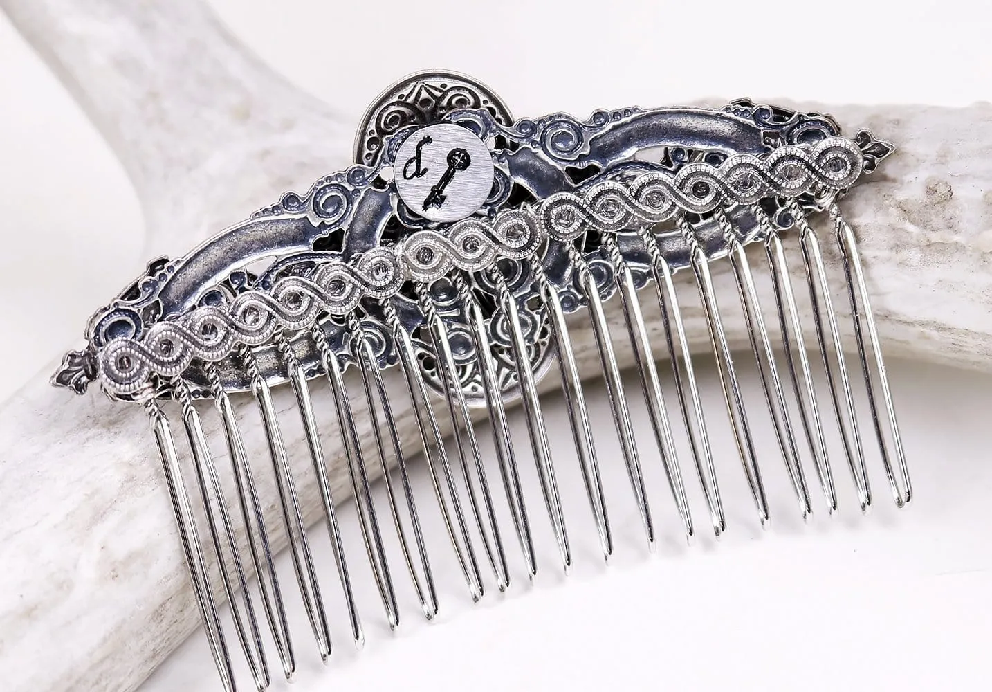 Avebury Comb - Antiqued Silver