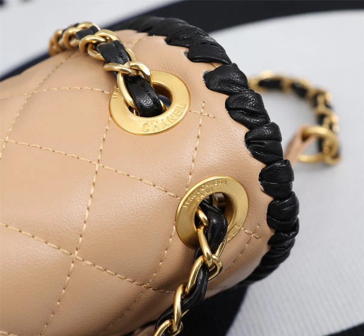 CC549 Handbag/Shoulder Bag / 8.6x6.7inch