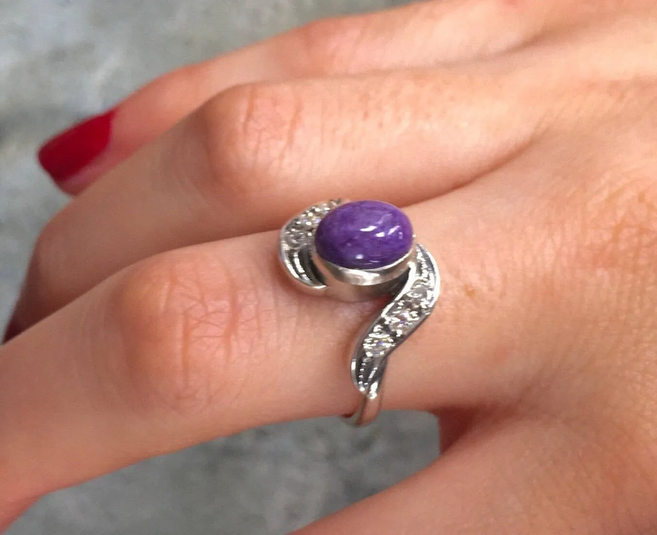 Charoite Vintage Ring - Purple Bezel Ring - Antique Charoite Ring