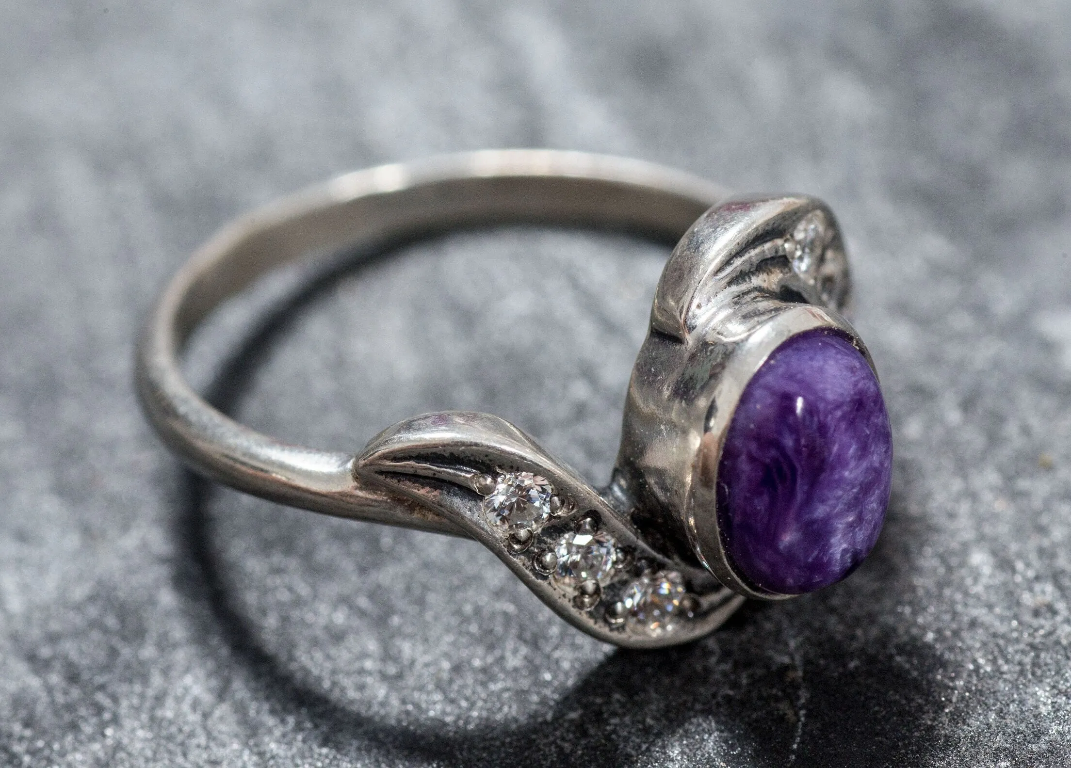 Charoite Vintage Ring - Purple Bezel Ring - Antique Charoite Ring
