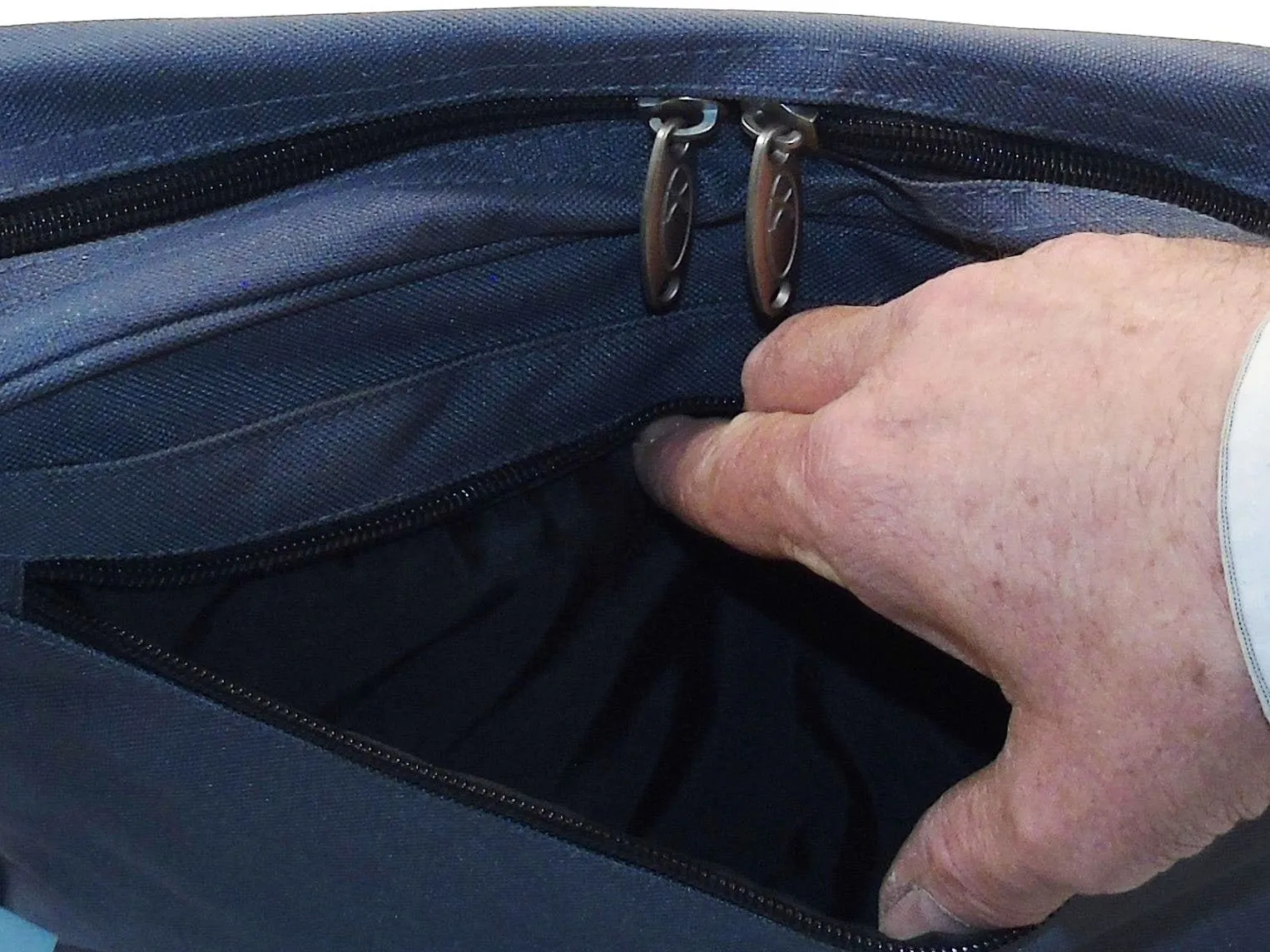 Compact Polyester Messenger Bag