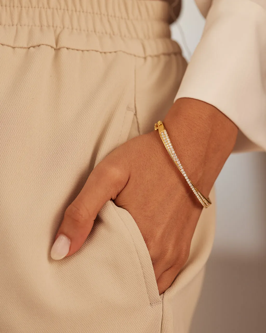 Entwine Diamond Oval Bracelet