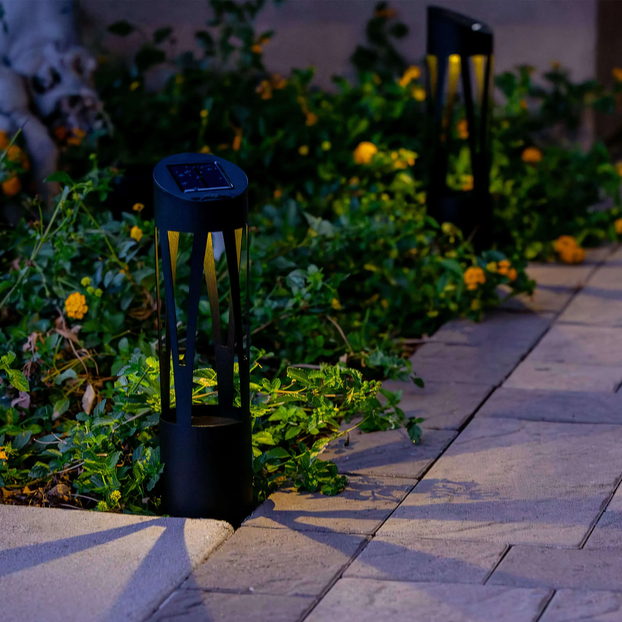 KODA Solar Sunburst Round Bollard Light 4-Pack
