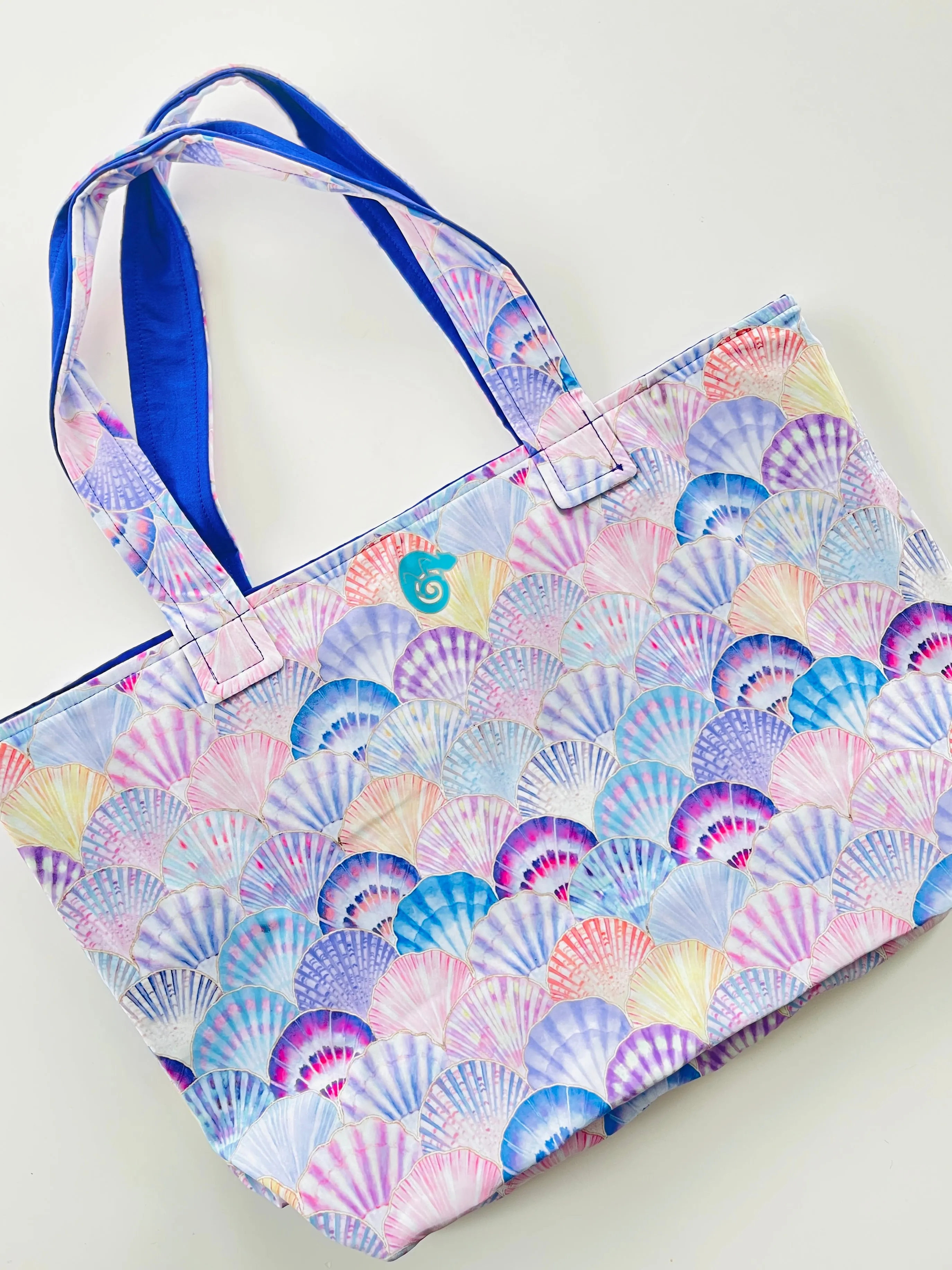 MEDIUM REVERSIBLE TOTE BAG