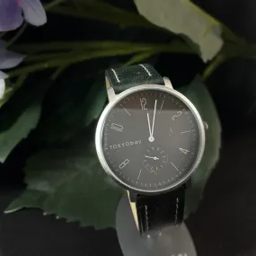 Men’s Watch, Olive Leather Band, Square Case - TOKYObay