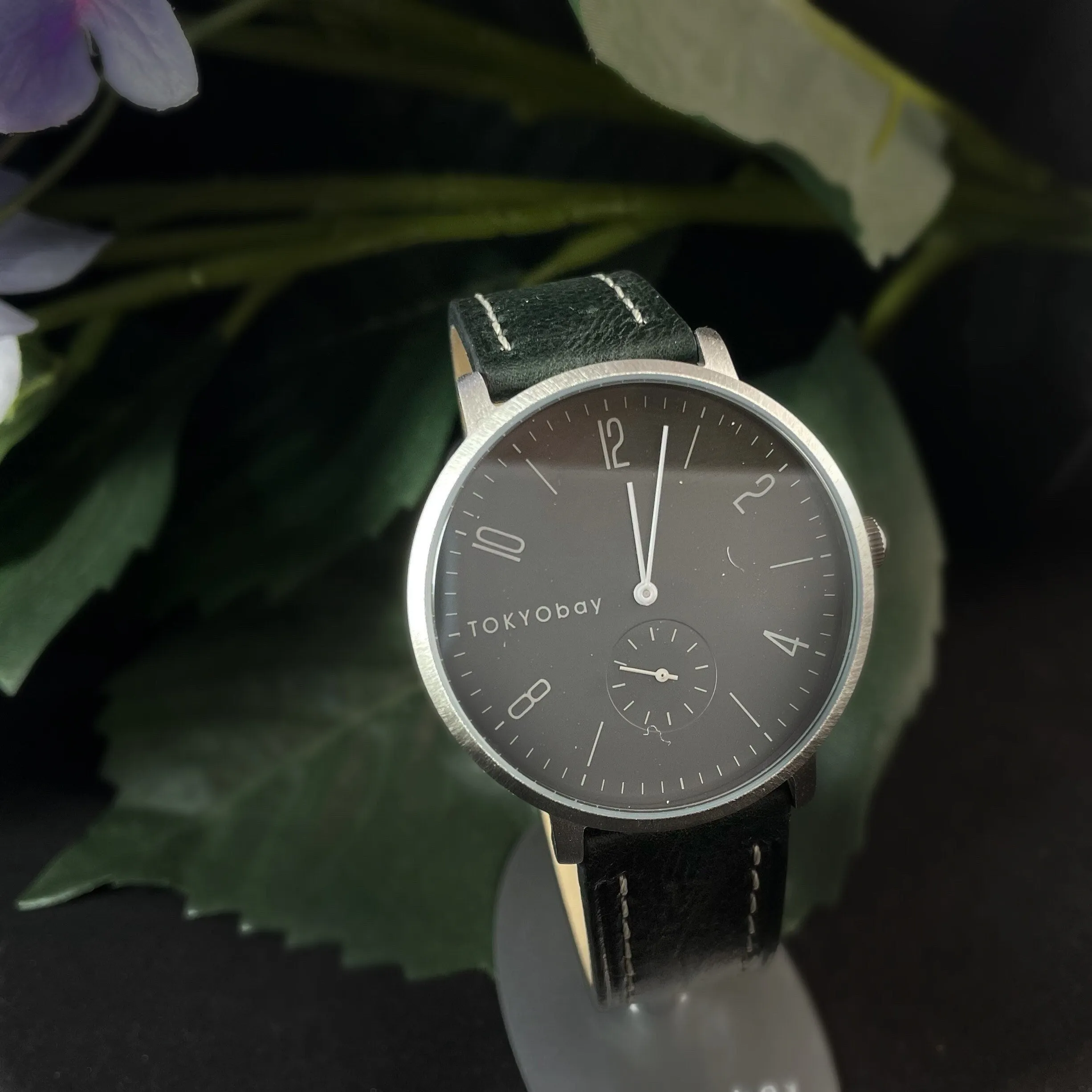 Men’s Watch, Olive Leather Band, Square Case - TOKYObay