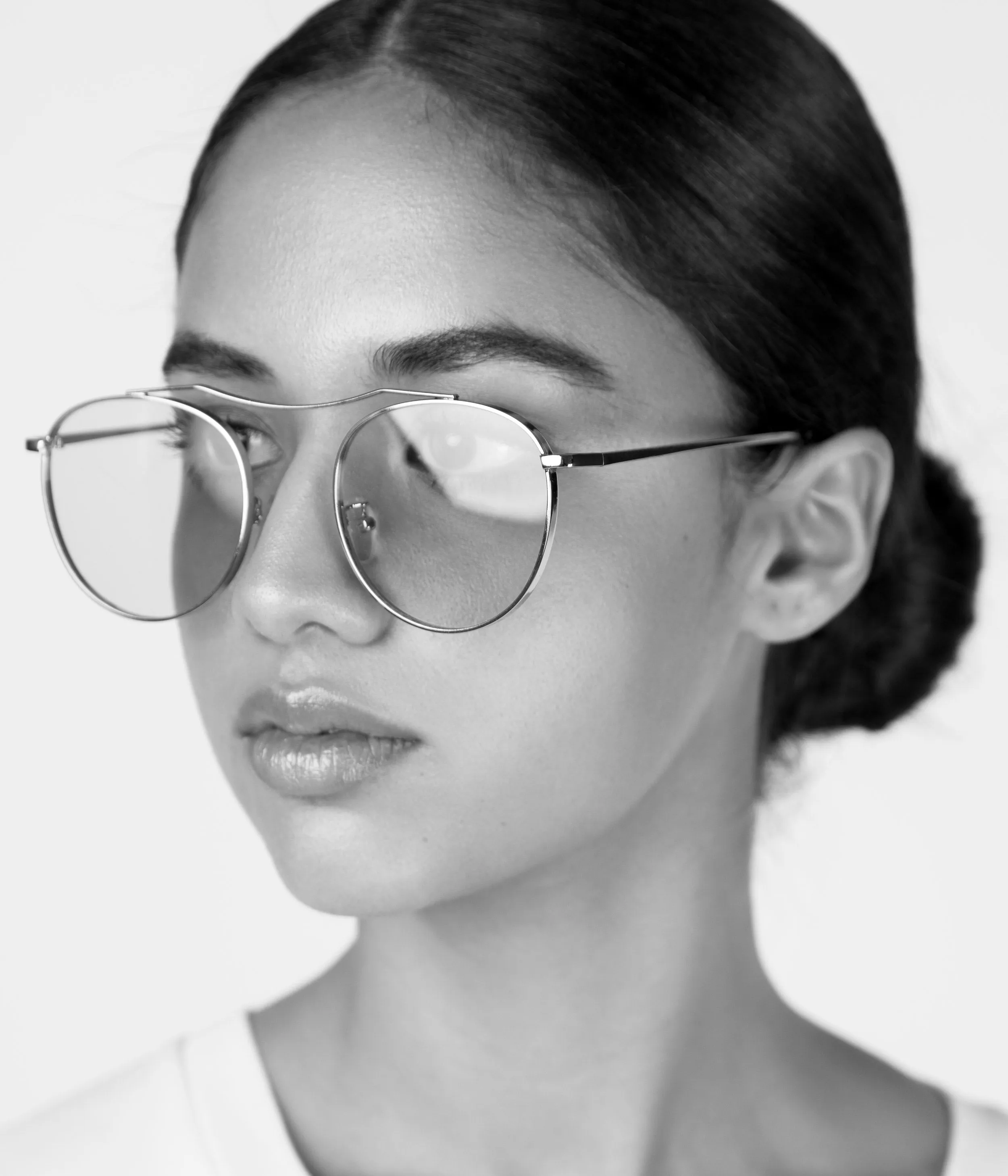 OTIS Oval Sunglasses