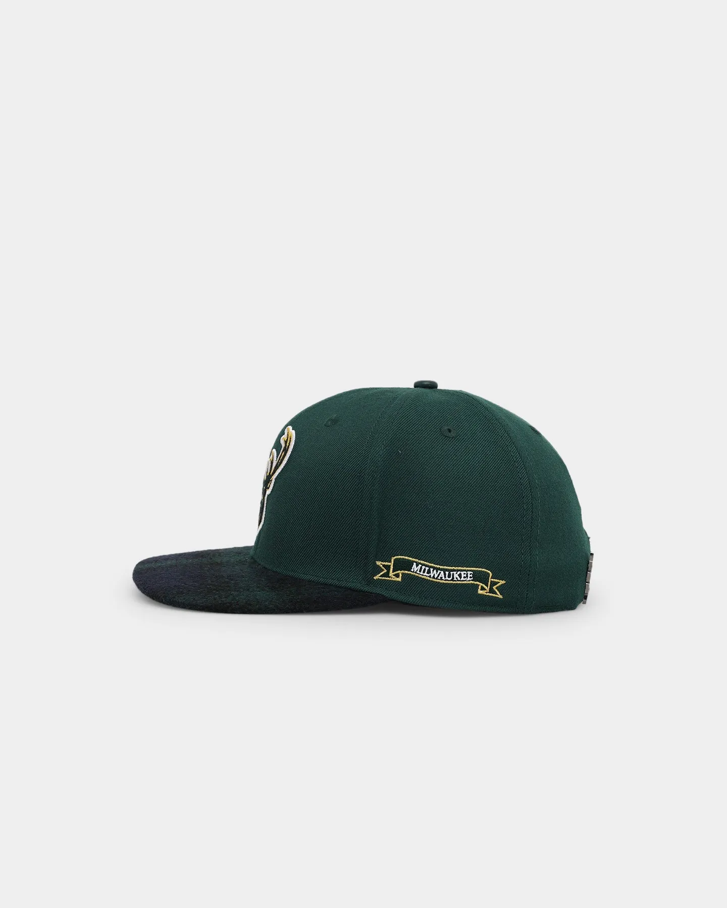 Pro Standard Milwaukee Bucks Pro Prep Plaid Brim Snapback Forest Green