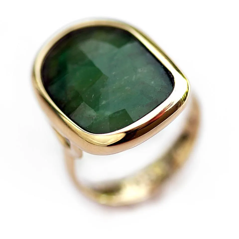 Roca - vintage Emerald engagement ring