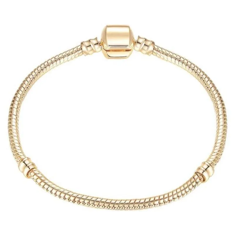 Shimmering Chain Bracelet