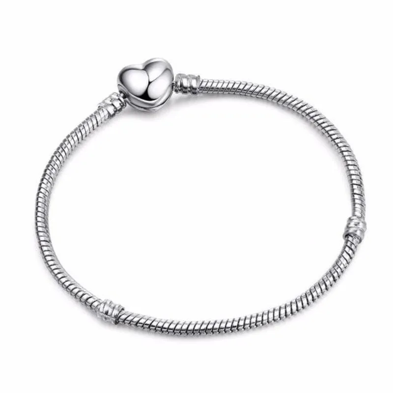 Shimmering Chain Bracelet