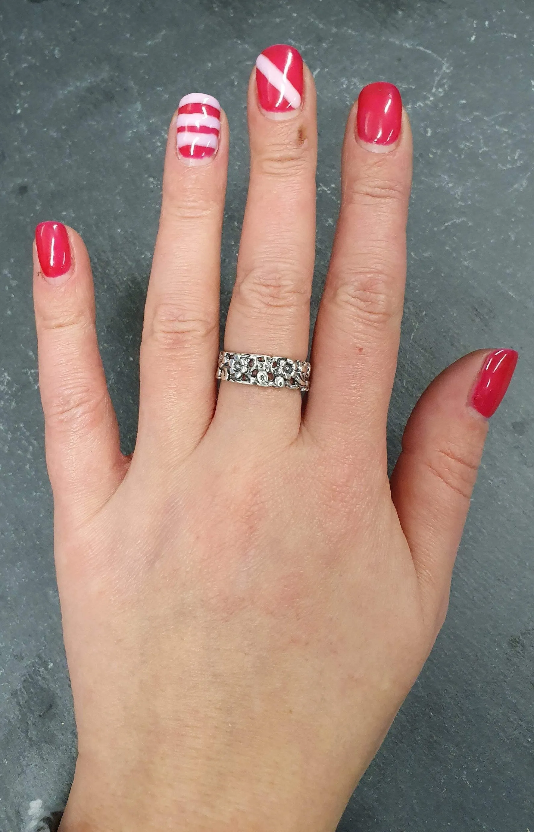 Silver Flower Band - Vintage Flower Ring - Wide Floral Band