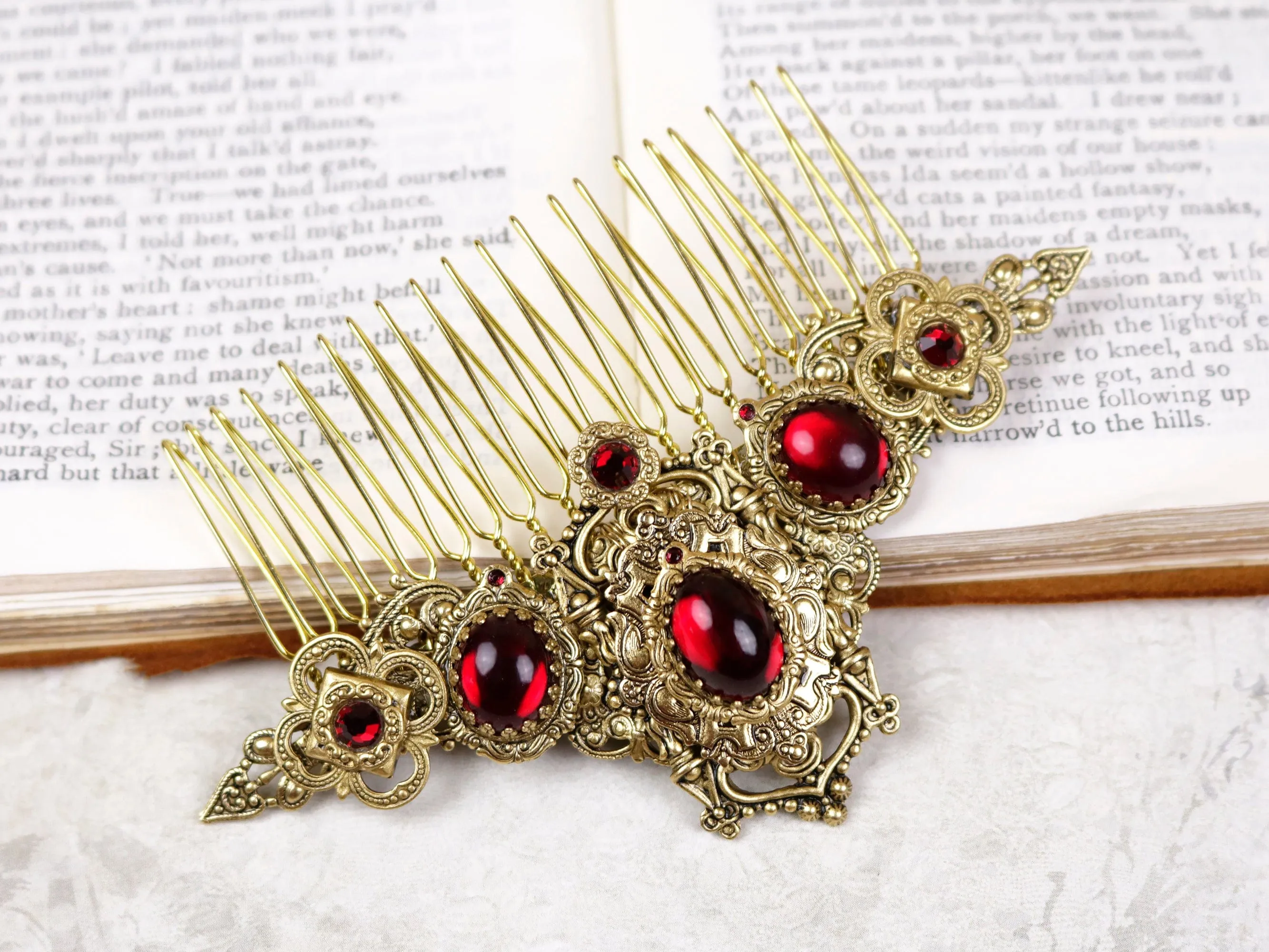 Tudor Comb - Antiqued Gold