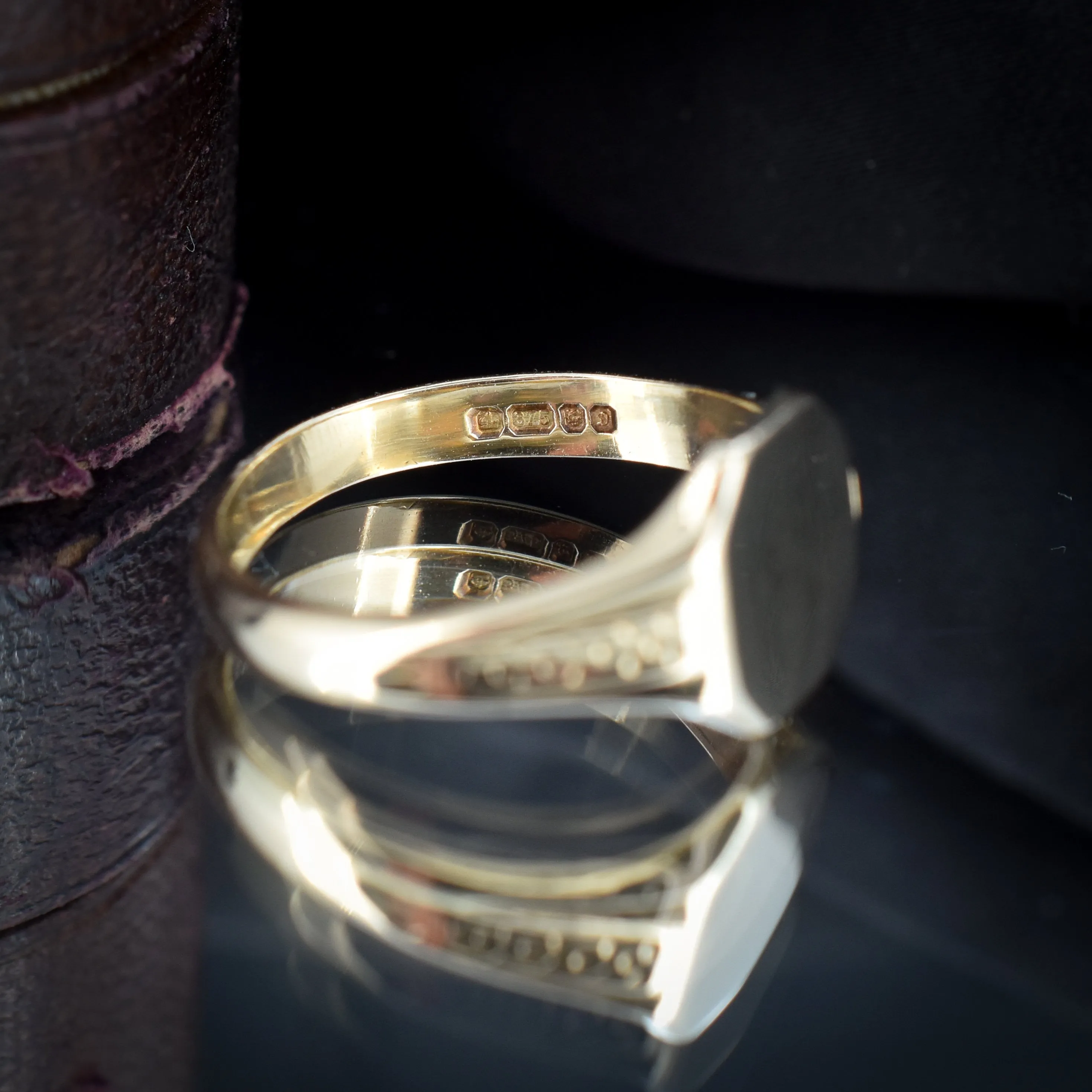 Vintage 9ct Gold Plain Octagon Signet Ring