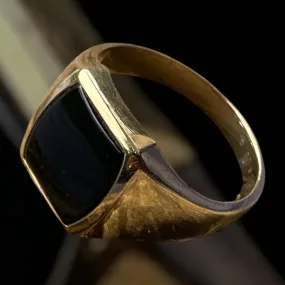 Vintage Black Onyx and Solid 10K Yellow Gold Signet Ring