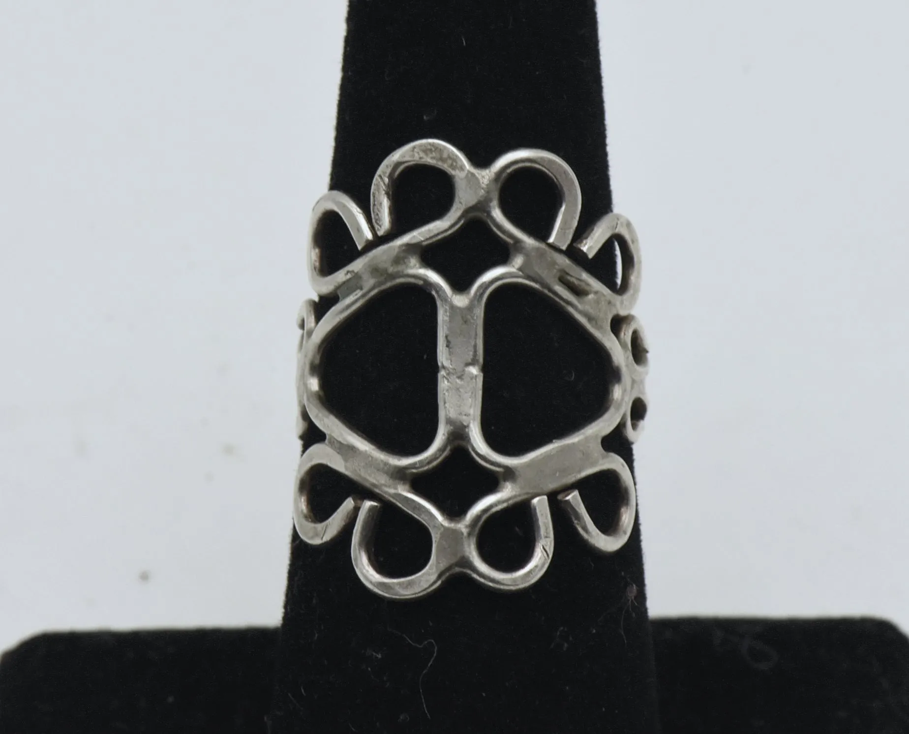 Vintage Handmade Sterling Silver Finger Ring - Size 6.25