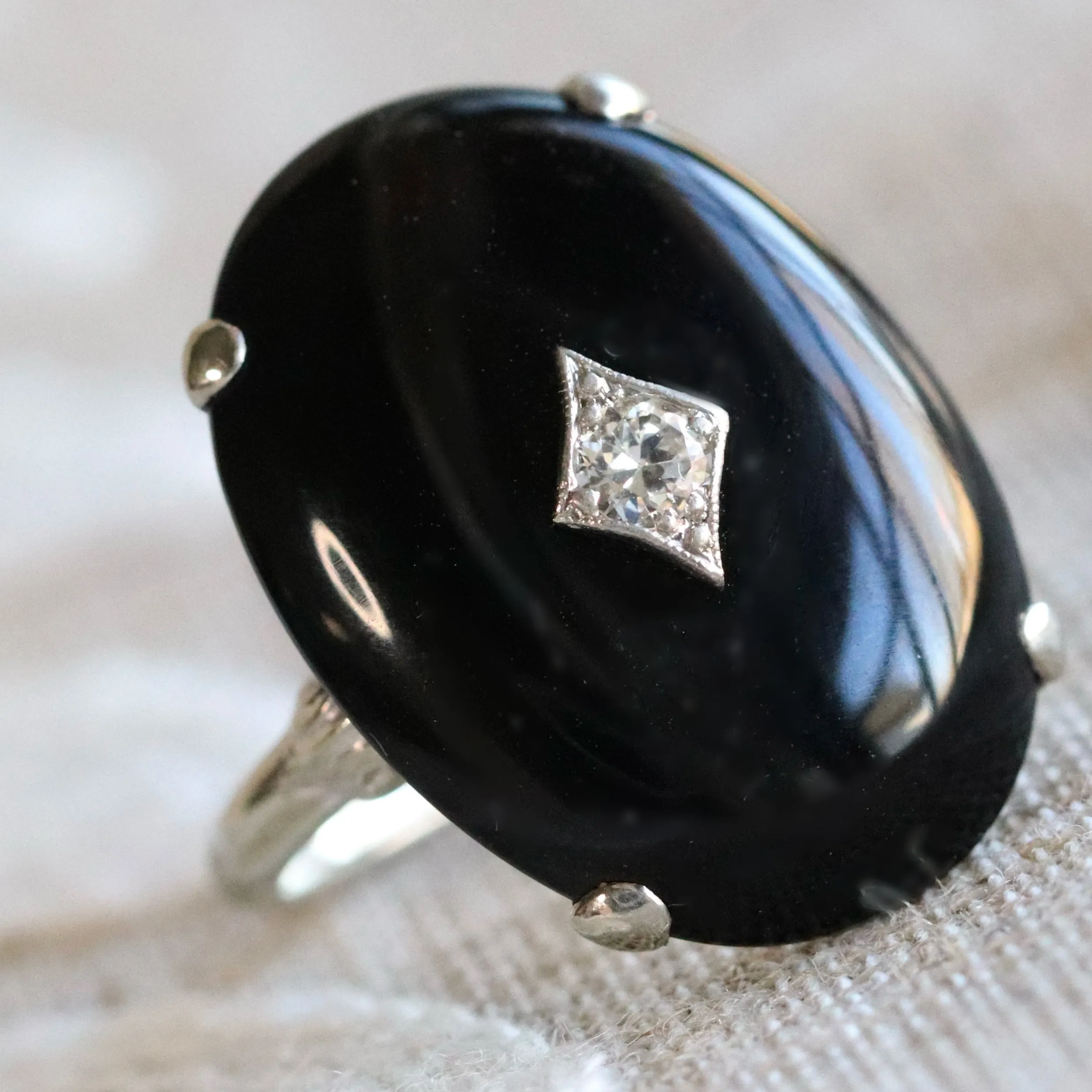 Vintage large Onyx cabochon & diamond ring in 14k white gold