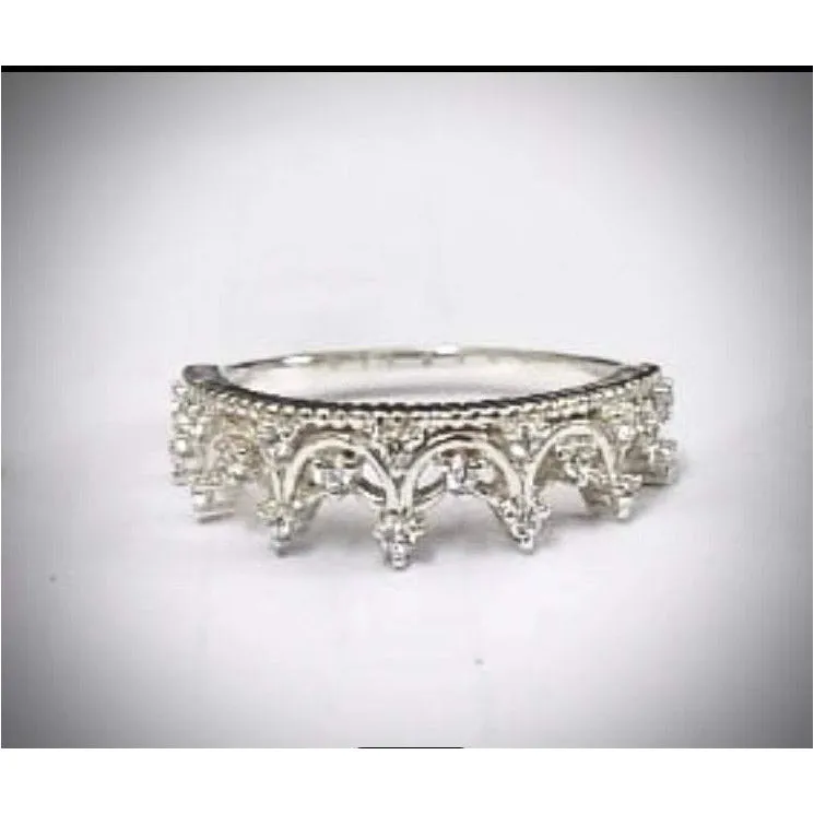 Vintage Queen Ring