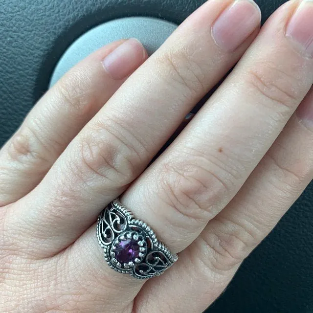 Vintage Style Filigree Ring with Gemstone in Sterling Silver