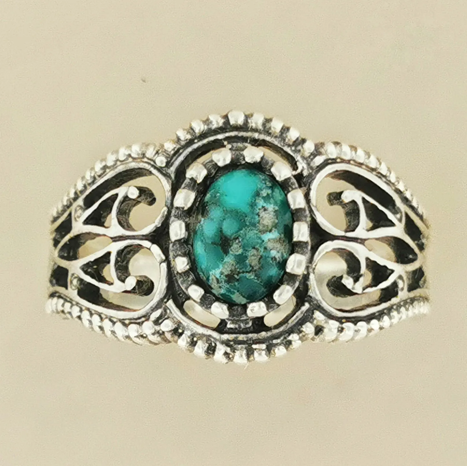 Vintage Style Filigree Ring with Gemstone in Sterling Silver