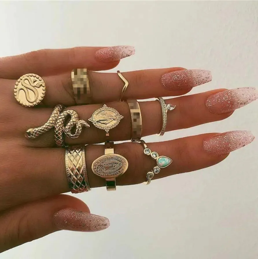 Vintage Timeless Ring Collection