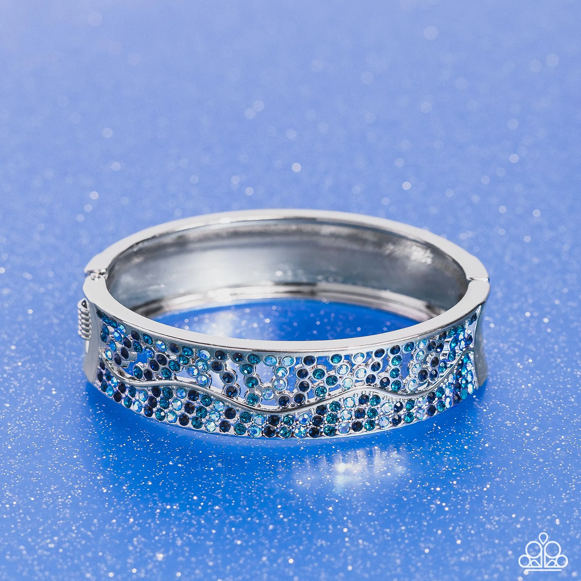 Wavy Whimsy • Blue
