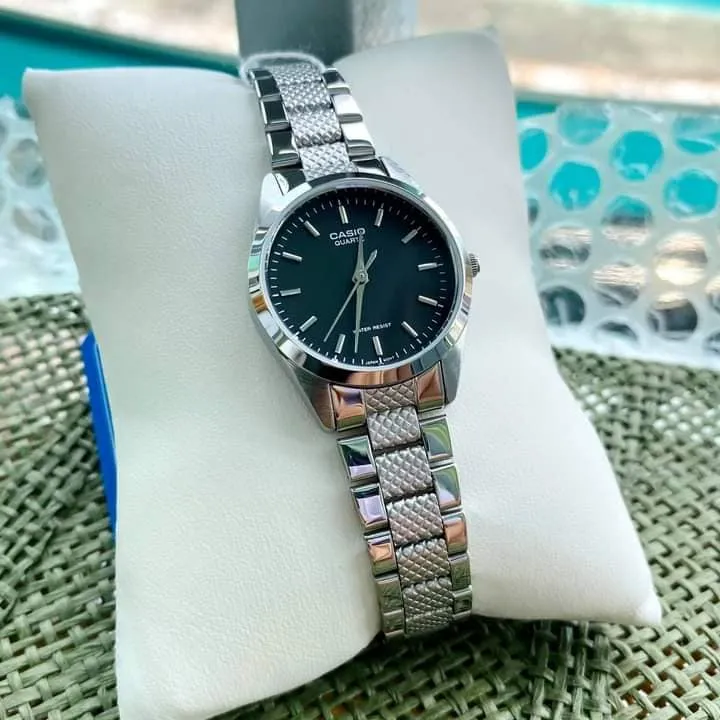 WW2313 Casio Enticer Silver Ladies Chain Watch LTP-1274D-1ADF